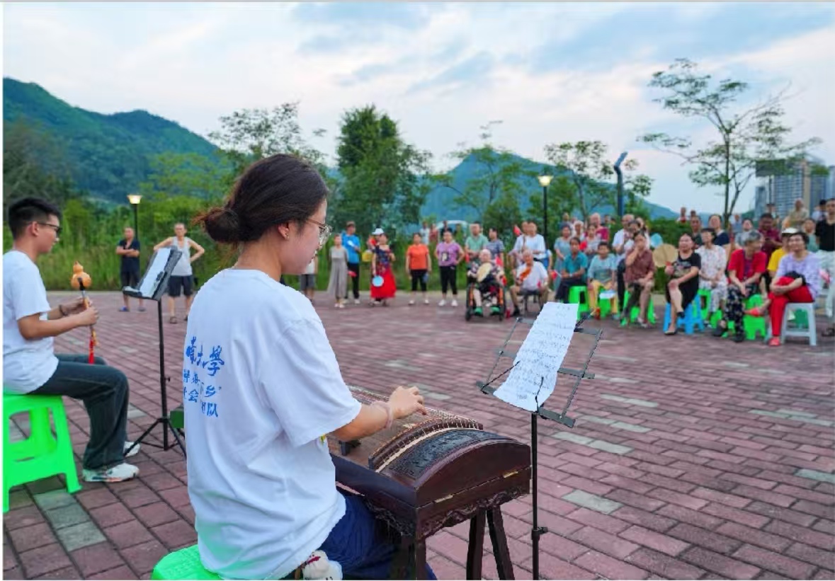 文件名称:绗簩缁勯厤鍥_寰俊鍥剧墖_202507161239501.jpg原图大小:0.29MB