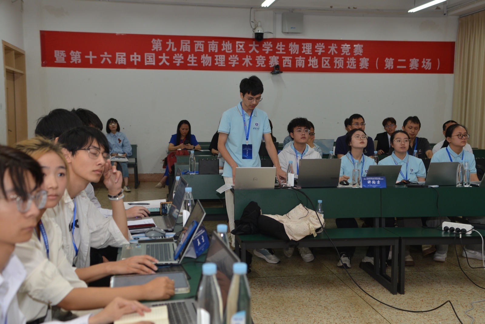 文件名称:6D0CD283C9CA9D8FF8F48D5C8148B41C.png原图大小:0.32MB