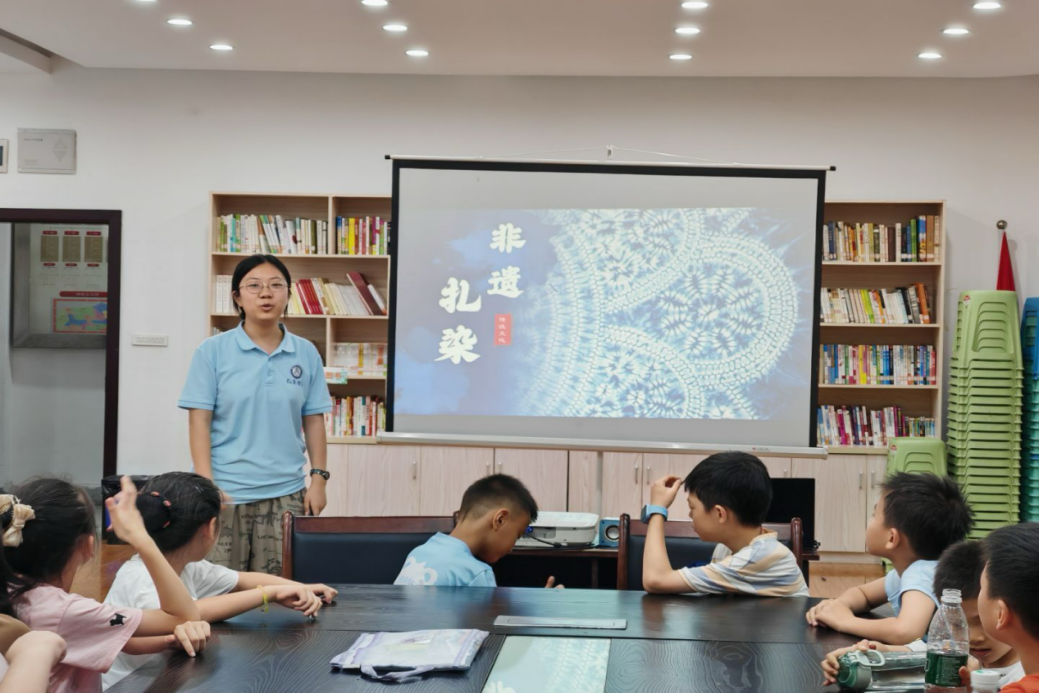 文件名称:教育.png原图大小:0.69MB