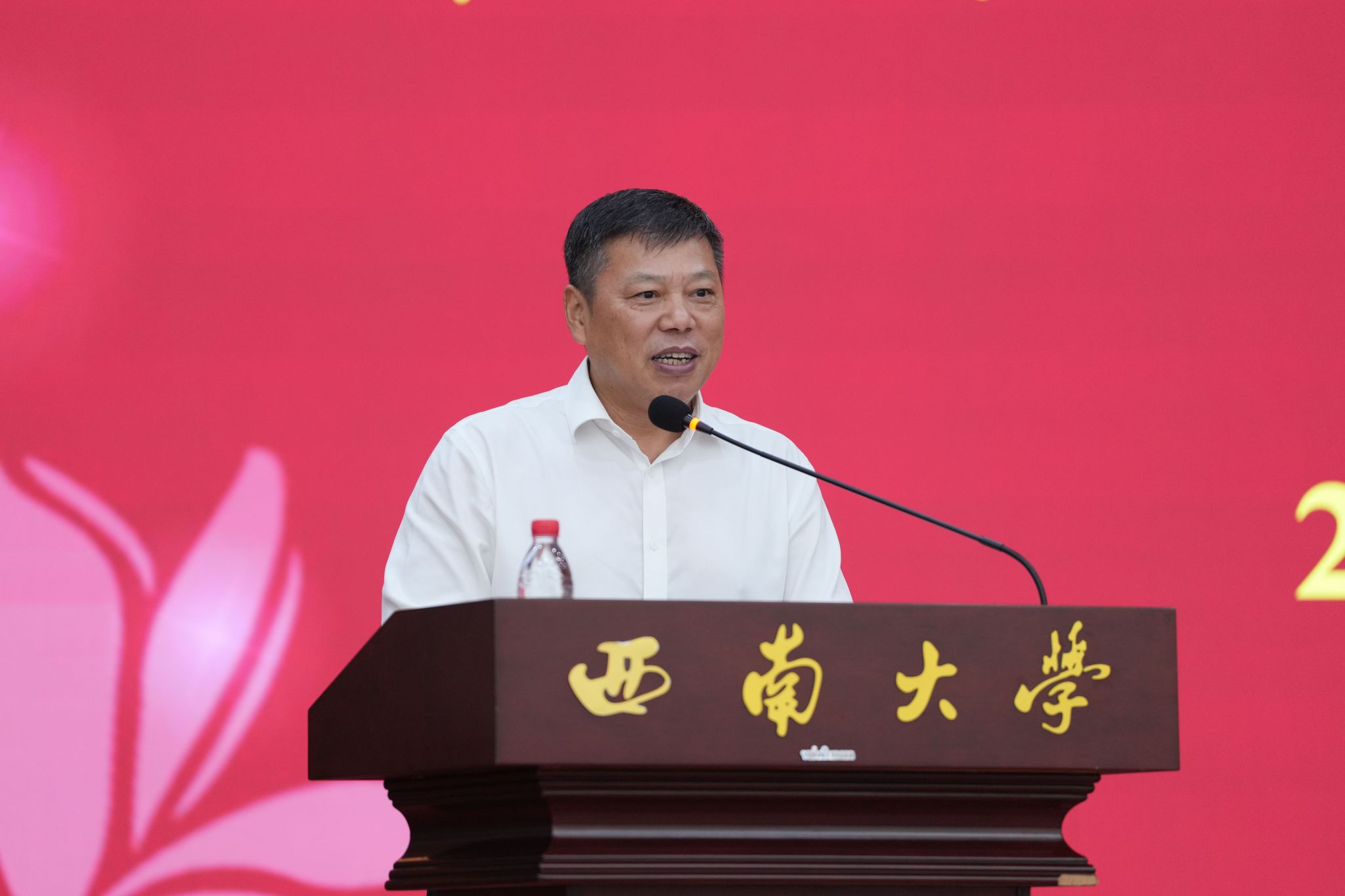 文件名称:DSC09931.jpg原图大小:3.67MB